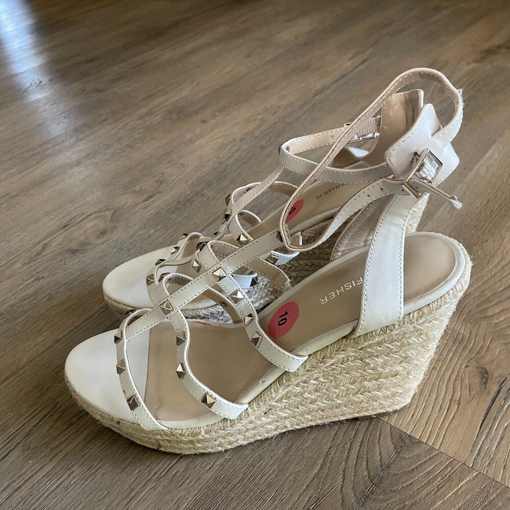 Marc Fisher Women's White Gold Studded Espadrille Sandals 10 Faux Leather!